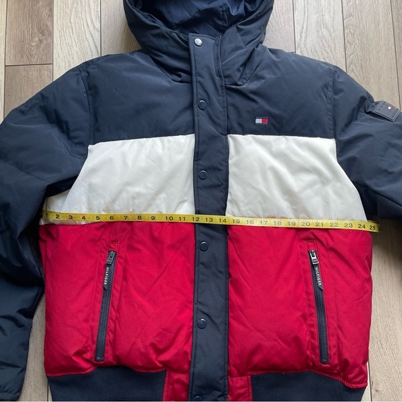 Tommy Hilfiger Red and Black Outerwear - Picture 7 of 7